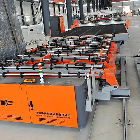 DS-CM 4228 Glass Cutting Machine + Cutting-edging Transition Table