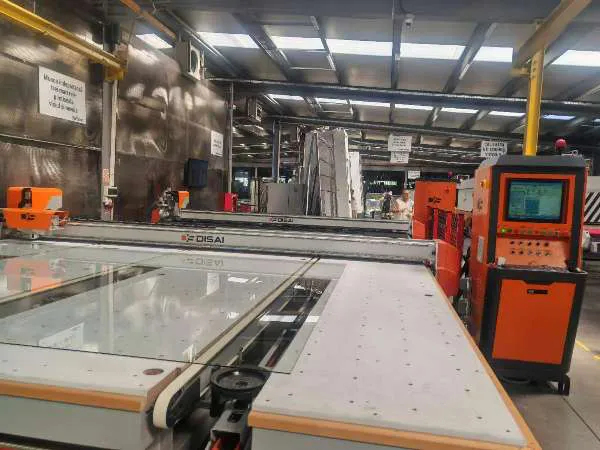 Luoyang DISAI Mechanical Equipment Co., Ltd. Commissions Custom Integrated Glass Cutting Line for Romanian Customer
