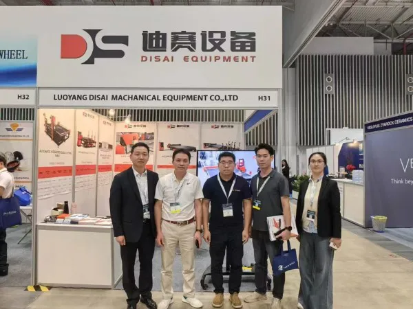 DISAI EQUIPMENT-------ASIA GLASSTECH EXHIBITION